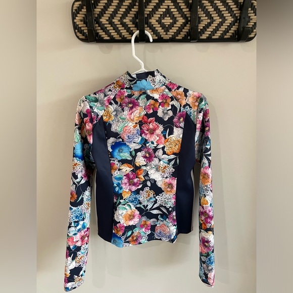 Johnny Was Fall Dance Fitted Athletic Jacket - Blue Floral - Size Small - Picture 12 of 13